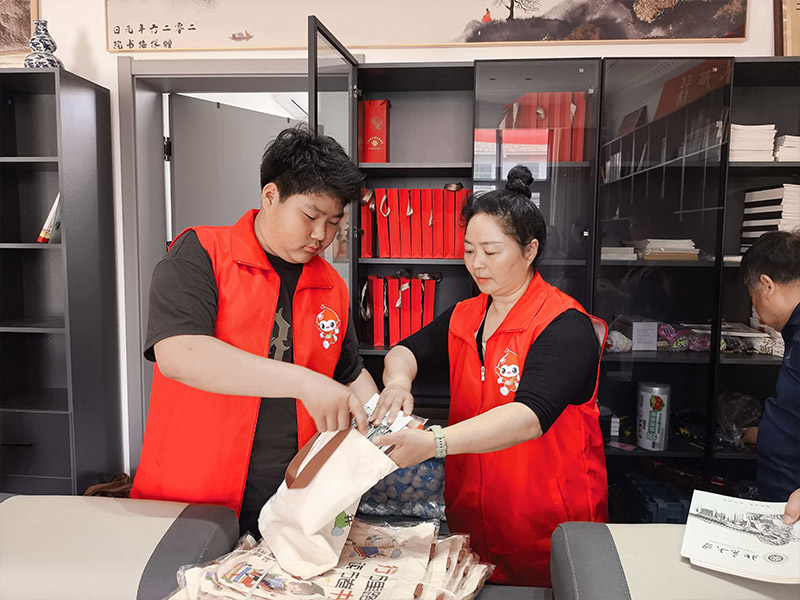 感谢三支爱心志愿者团队的大力支持