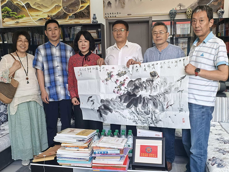 院长荣静华主席王宏一行5人莅临探梅书院参观指导