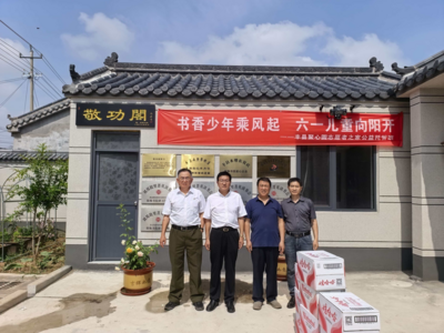 丰县赵庄中学校友捐赠爱心生活用品