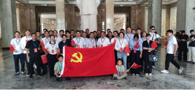 丰县北京流动党员综合党委务实助暑假学子研学